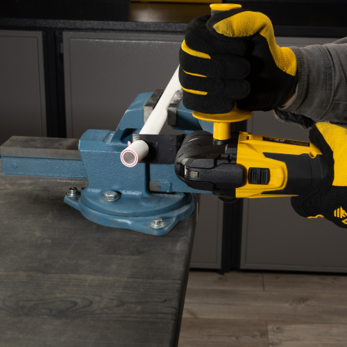 Многофункциональный инструмент аккумуляторный MTL-IB-18-0, Li-Ion, 18 В Denzel по ценам производителя в Краснодаре с доставкой по всей России