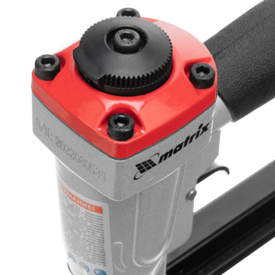 Степлер пневматический для прямоугольных скоб от 6 до 13 мм Matrix по ценам производителя в Краснодаре с доставкой по всей России