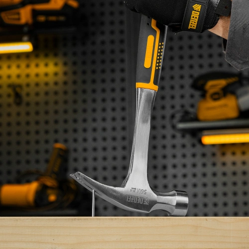 Молоток-гвоздодер 560 г, цельнометаллический, двухкомпонентная рукоятка Denzel по ценам производителя в Краснодаре с доставкой по всей России