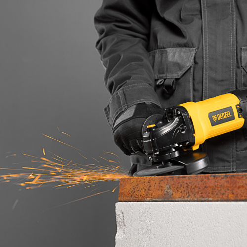 Машина шлифовальная угловая AGH125-1200A, 1200 Вт, 125 мм, 11000 об/мин Denzel по ценам производителя в Краснодаре с доставкой по всей России