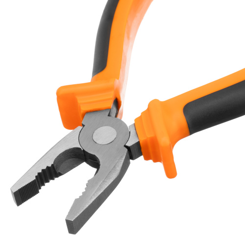 Плоскогубцы комбинированные Comfort, 180 мм, шлифованные, двухкомпонентные рукоятки Sparta по ценам производителя в Краснодаре с доставкой по всей России