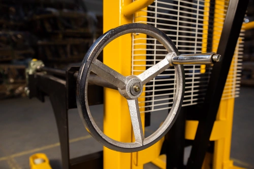 Штабелер-бочкокантователь гидравлический 0,5 т 1,6 м TOR WDS500-1600 по ценам производителя в Краснодаре с доставкой по всей России