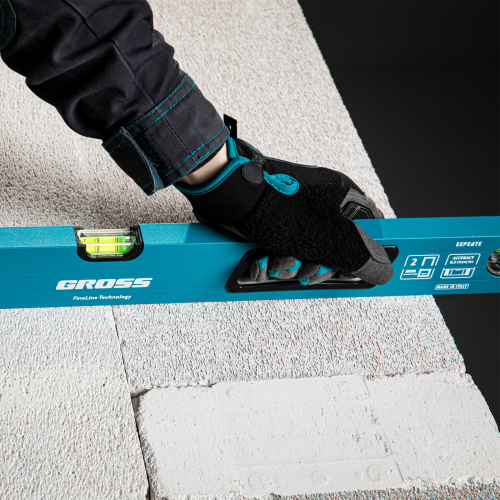 Уровень алюминиевый, 1500 мм, усиленный с ударопрочными заглушками, рукоятки, 3 глазка Gross по ценам производителя в Краснодаре с доставкой по всей России