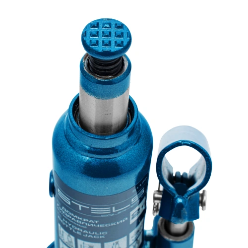 Домкрат гидравлический бутылочный, 2 т, h подъема 178-338 мм, в пластиковом кейсе Stels по ценам производителя в Краснодаре с доставкой по всей России