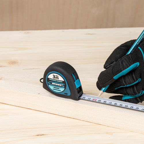 Рулетка "Ergonomisch",3 м x 16 мм,магнитный обрезиненный зацеп Gross по ценам производителя в Краснодаре с доставкой по всей России