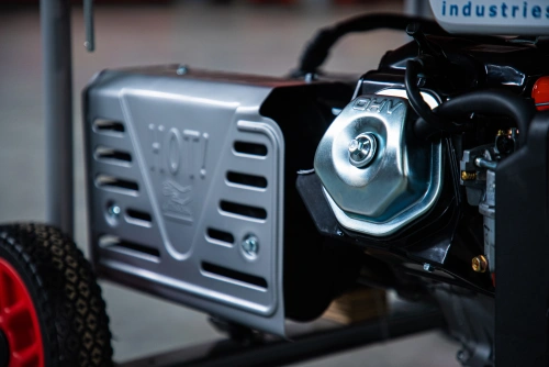 Генератор бензиновый 8,0 кВт 220В/380В с электростартером TOR KM11000HE по ценам производителя в Краснодаре с доставкой по всей России