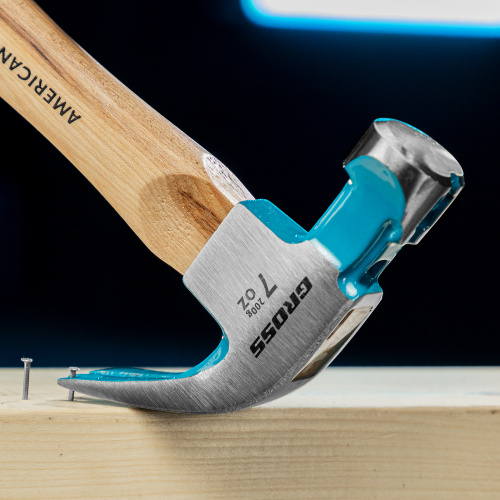 Молоток-гвоздодер, 200 г, угол 45, магнит, обрезиненная рукоятка American hickory GROSS по ценам производителя в Краснодаре с доставкой по всей России