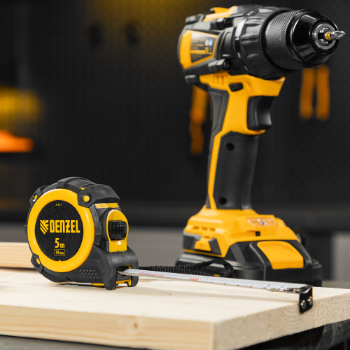 Рулетка 5м х 19мм, автоматич. фиксац., нейлон. покрытие, магнит. зацеп, двухстор. разметка Denzel по ценам производителя в Краснодаре с доставкой по всей России