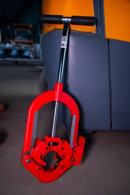 Труборез с хомутной защелкой TOR GH4S для стальных труб 2"- 4" по ценам производителя в Краснодаре с доставкой по всей России
