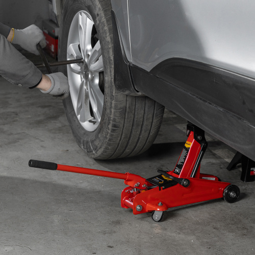 Домкрат гидравлический подкатной, 2 т, h подъема 125-300 мм, в пластиковом кейсе Sparta по ценам производителя в Краснодаре с доставкой по всей России