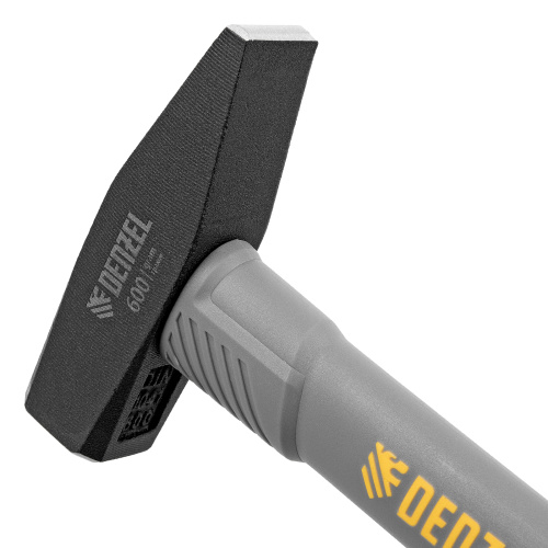 Молоток слесарный, 600 г, кованый, фибергласовая рукоятка c TPR покрытием Denzel по ценам производителя в Краснодаре с доставкой по всей России