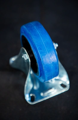 Колесо неповоротное резина FRCL 42 100 мм (F) по ценам производителя в Краснодаре с доставкой по всей России