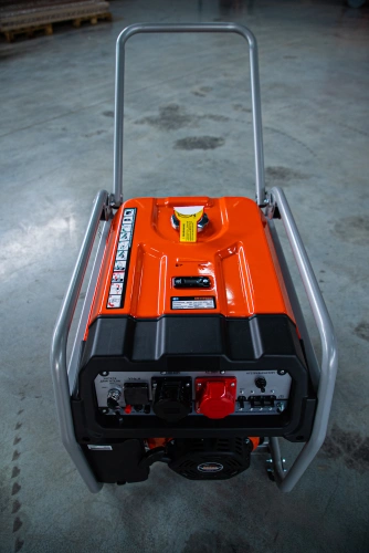 Генератор бензиновый 8,0 кВт 220В/380В с электростартером TOR KM11000HE по ценам производителя в Краснодаре с доставкой по всей России