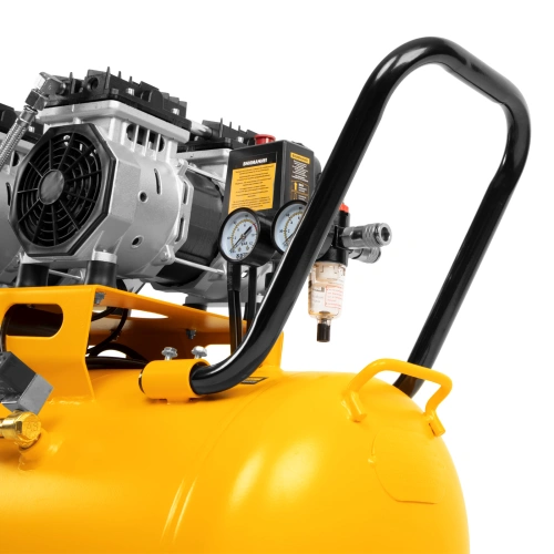 Компрессор безмасляный, малошумный DLS 1800/100,1800 Вт, 3x600, 100 л, 345 л/мин Denzel по ценам производителя в Краснодаре с доставкой по всей России