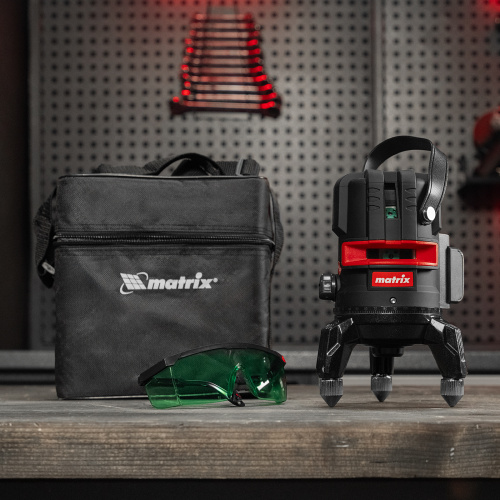 Лазерный уровень ML 06 Green, 30 м, 520 нм, аккумулятор Li 2800 мАч, резьба 5/8" Matrix по ценам производителя в Краснодаре с доставкой по всей России