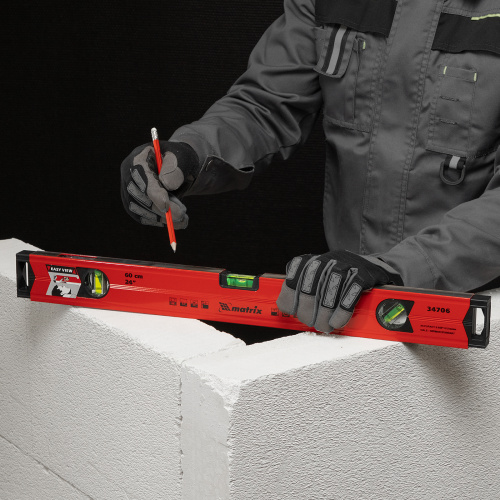 Уровень алюминиевый магнитный, 600 мм, фрезерованный, 3 глазка (1 зеркальный) усиленный Matrix по ценам производителя в Краснодаре с доставкой по всей России