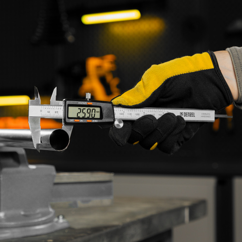 Штангенциркуль, 150 мм, электронный, с глубиномером Denzel по ценам производителя в Краснодаре с доставкой по всей России