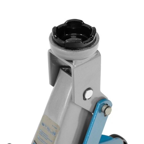 Домкрат гидравлический подкатной, 2 т, h подъема 140-340 мм, в кейсе Stels по ценам производителя в Краснодаре с доставкой по всей России