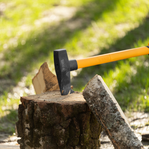 Колун-кувалда 3000 г, кованая, фибергласовая  рукоятка c TPR покрытием, 880 мм Denzel по ценам производителя в Краснодаре с доставкой по всей России