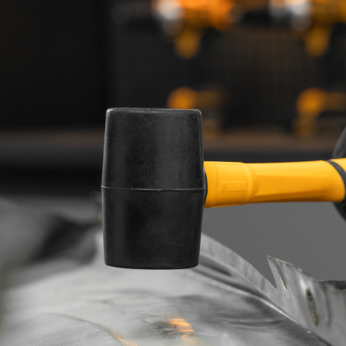 Киянка резиновая, 225 г, черная, фибергласовая рукоятка c TPR покрытием Denzel по ценам производителя в Краснодаре с доставкой по всей России