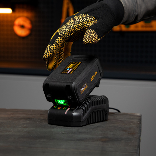 Батарея аккумуляторная IB-18-4.0, Li-Ion, 18 В, 4.0 А/ч Denzel по ценам производителя в Краснодаре с доставкой по всей России