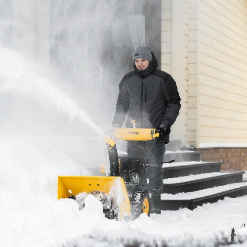 Гибридная снегоуборочная машина с функц. подметания SWB-600, 212 сс, руч. старт, 2 насадки Denzel по ценам производителя в Краснодаре с доставкой по всей России