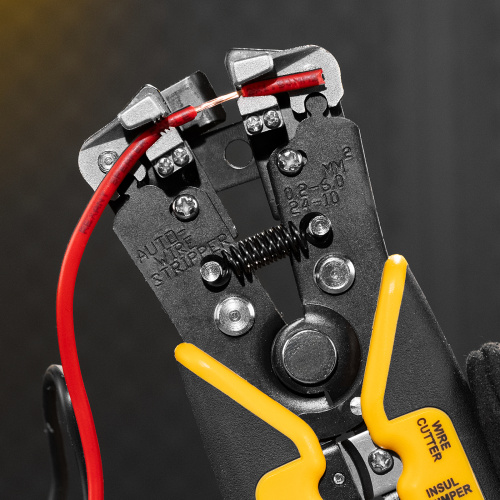 Щипцы для зачистки электропроводов 0,2-6 мм², функция обрезания проводов Denzel по ценам производителя в Краснодаре с доставкой по всей России