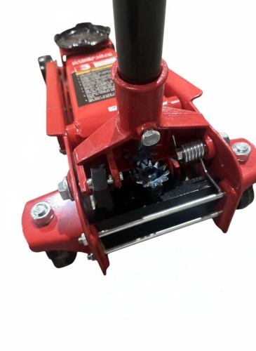 Домкрат гидравлический подкатной TOR г/п 3,0 т 135-495 мм по ценам производителя в Краснодаре с доставкой по всей России
