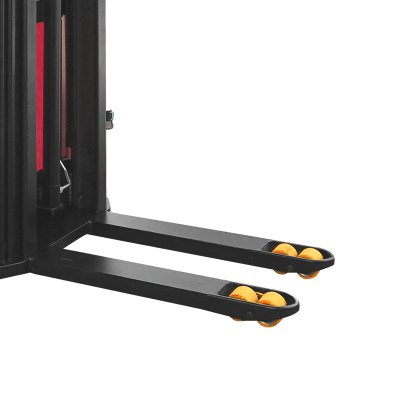 Самоходный штабелер PROLIFT SDK 1556 li-ion по ценам производителя в Краснодаре с доставкой по всей России