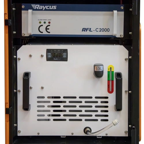 Аппарат для ручной лазерной сварки, резки и очистки FOXWELD LASER 2000-3-МТ купить в Москве с доставкой по всей России | ProtosMarket.ru