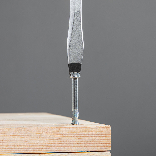 Отвертка SL8 x 150 мм, S2, трехкомпонентная рукоятка Gross по ценам производителя в Краснодаре с доставкой по всей России