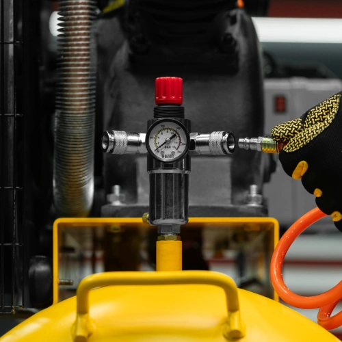 Компрессор воздушный рем. привод BCV 5500-T/200, 5,5 кВт, 200 литров, 850 л/мин Denzel по ценам производителя в Краснодаре с доставкой по всей России