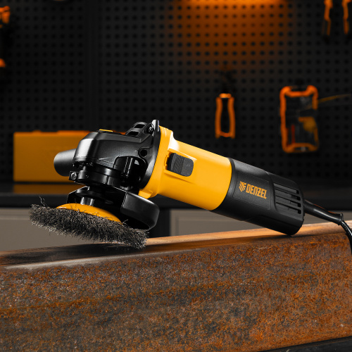 Машина шлифовальная угловая AGH125-900, 900 Вт, 125 мм, 11000 об/мин Denzel по ценам производителя в Краснодаре с доставкой по всей России