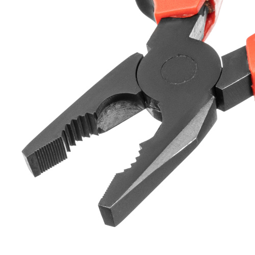 Плоскогубцы комбинированные Black Nickel, 200 мм, двухкомпонентные рукоятки Matrix по ценам производителя в Краснодаре с доставкой по всей России