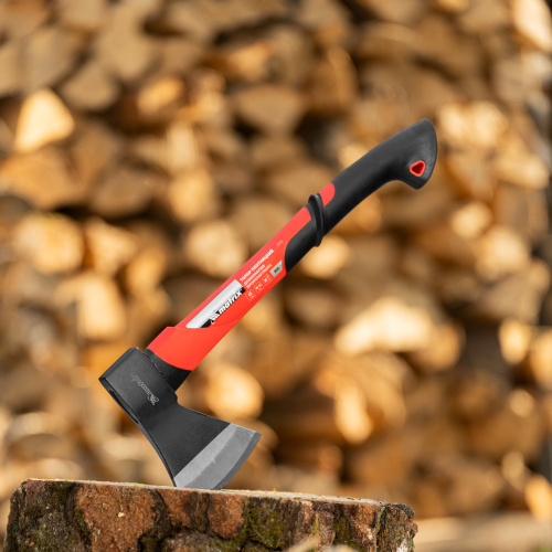 Топор, 800 г, эргономичная фибергласовая рукоятка, 450 мм Matrix купить в Москве с доставкой по всей России | ProtosMarket.ru