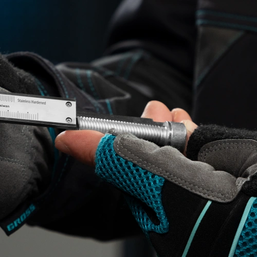 Штангенциркуль, 150 мм, 0.02 мм, нержавеющая сталь, с глубиномером Gross по ценам производителя в Краснодаре с доставкой по всей России