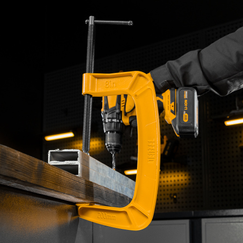 Струбцина G-образная, усиленная, 200 мм Denzel по ценам производителя в Краснодаре с доставкой по всей России