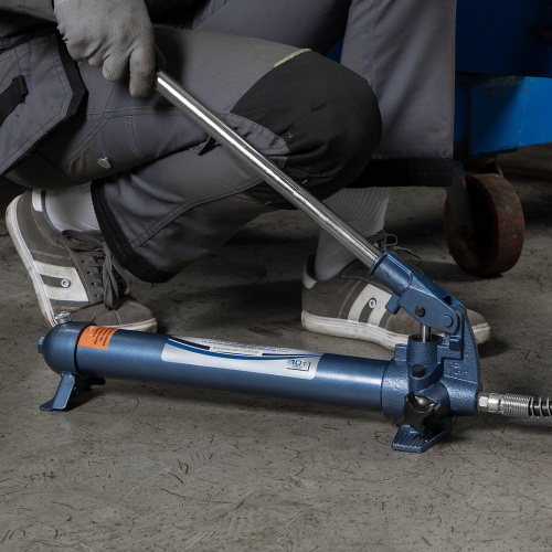 Растяжка гидравлическая, 10 т, набор из 17 предметов, 7 сменных насадок, в металлическом кейсе Stels по ценам производителя в Краснодаре с доставкой по всей России