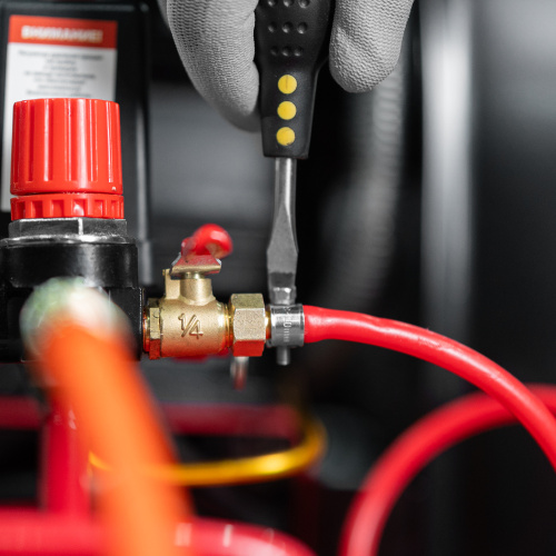 Компрессор воздушный ременный привод КР2500/80, 2,5 кВт, 80 литров, 420 л/мин МТХ по ценам производителя в Краснодаре с доставкой по всей России