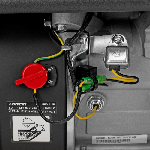 Виброплита бензиновая VC-12, 12 кН, 45*35 см, 196 см3 Denzel по ценам производителя в Краснодаре с доставкой по всей России