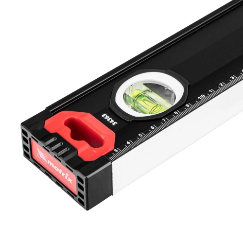 Уровень алюминиевый, усиленный, фрезерованный, 3 глазка, двухкомпонентные рукоятки, 1000 мм Matrix по ценам производителя в Краснодаре с доставкой по всей России