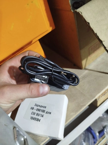 Зарядное устройство HB-090100 для тележек CW 9V/1A (Charger) горизонтальное по ценам производителя в Краснодаре с доставкой по всей России
