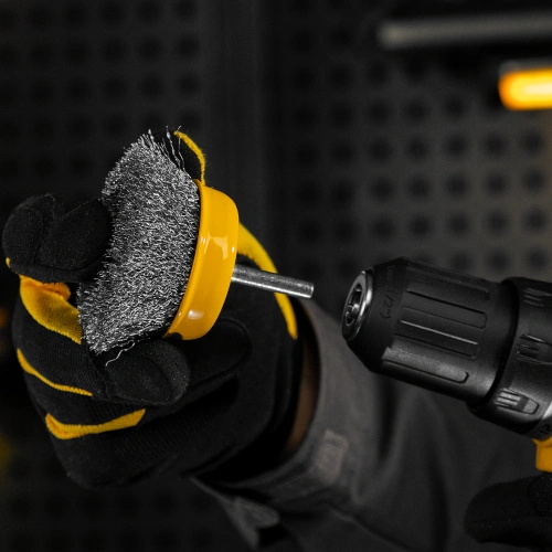 Щетка для дрели, 75 мм, Чашка, со шпилькой, нержавеющая витая проволока Denzel по ценам производителя в Краснодаре с доставкой по всей России