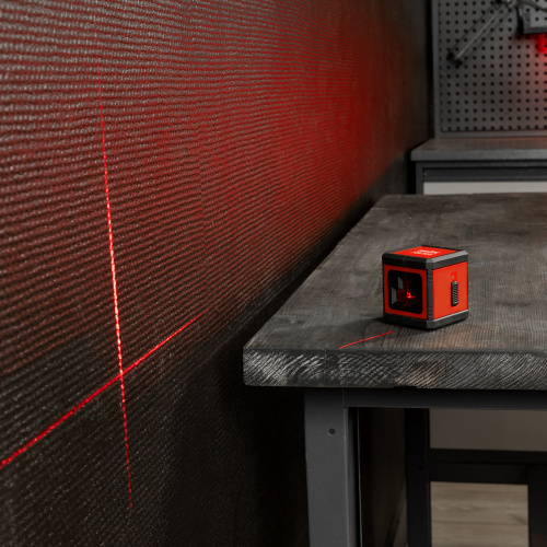 Лазерный уровень XQB RED Basic SET, 10 м, красный луч, батарейки, резьба 1/4" MTX по ценам производителя в Краснодаре с доставкой по всей России