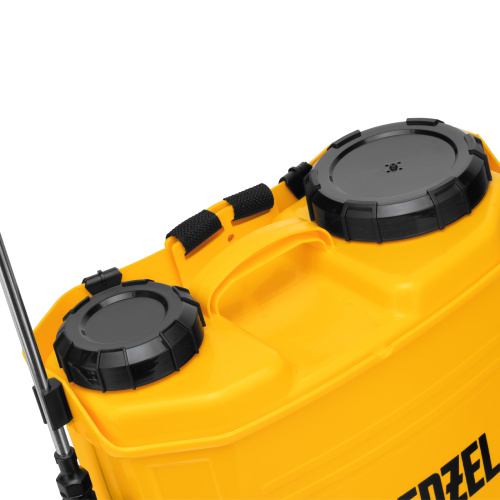 Опрыскиватель ранцевый аккумуляторный D-16LA, 16 л, 12 В, 8 Ач Denzel по ценам производителя в Краснодаре с доставкой по всей России