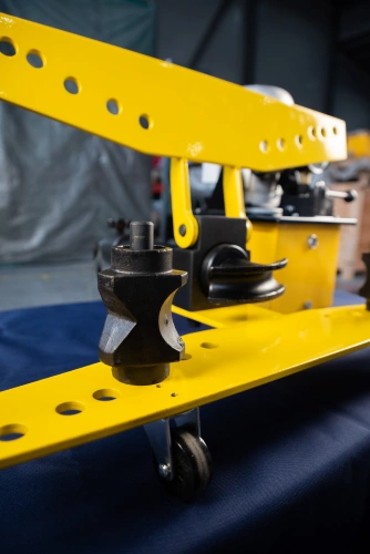 Трубогиб электрогидравлический TOR HHW-4D по ценам производителя в Краснодаре с доставкой по всей России