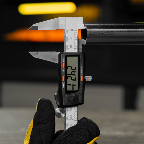 Штангенциркуль, 150 мм, электронный, с глубиномером Denzel по ценам производителя в Краснодаре с доставкой по всей России