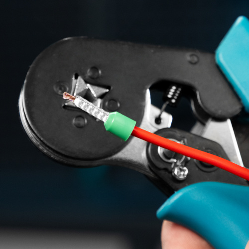 Клещи (пресс-клещи) для обжима наконечников электропроводов с сечением 0.25-8 мм2 Gross по ценам производителя в Краснодаре с доставкой по всей России