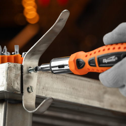 Отвертка реверсивная, биты, головки торцевые, 14 шт, Sparta по ценам производителя в Краснодаре с доставкой по всей России