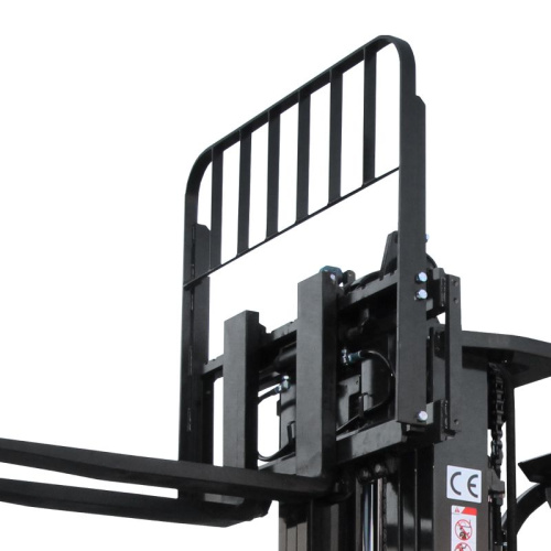 Электрический погрузчик YETT CPD18-A3H4-M-M300-3W по ценам производителя в Краснодаре с доставкой по всей России